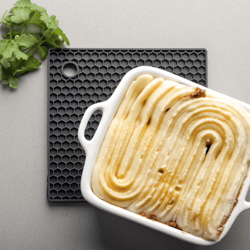 ServeFlex™ Non-slip and heat-resistant mat set